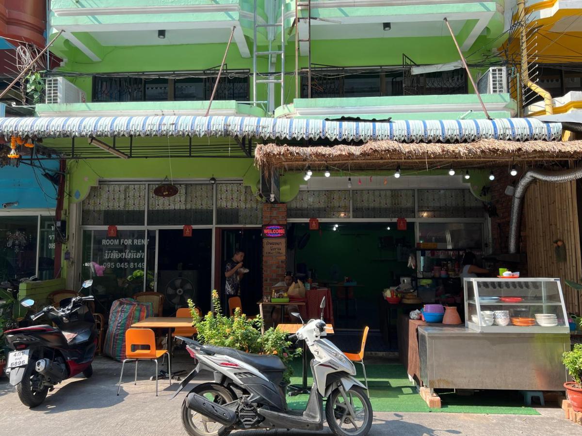 Yuri Guesthouse جومتين بيتش المظهر الخارجي الصورة